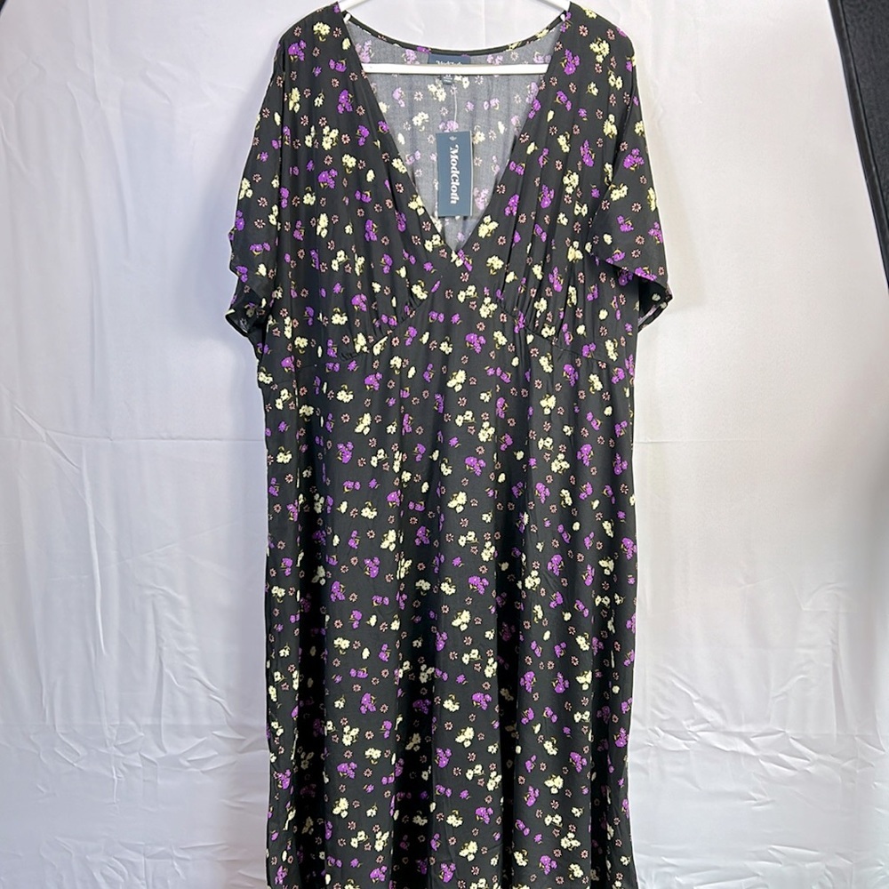 ModCloth Black Floral Maxi Dress Size 3X Side Zip V Neck Short Sleeve New